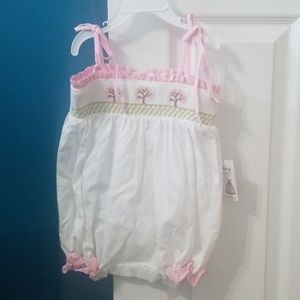 Sweet Honey Smocked Bubble NWT 12 mos